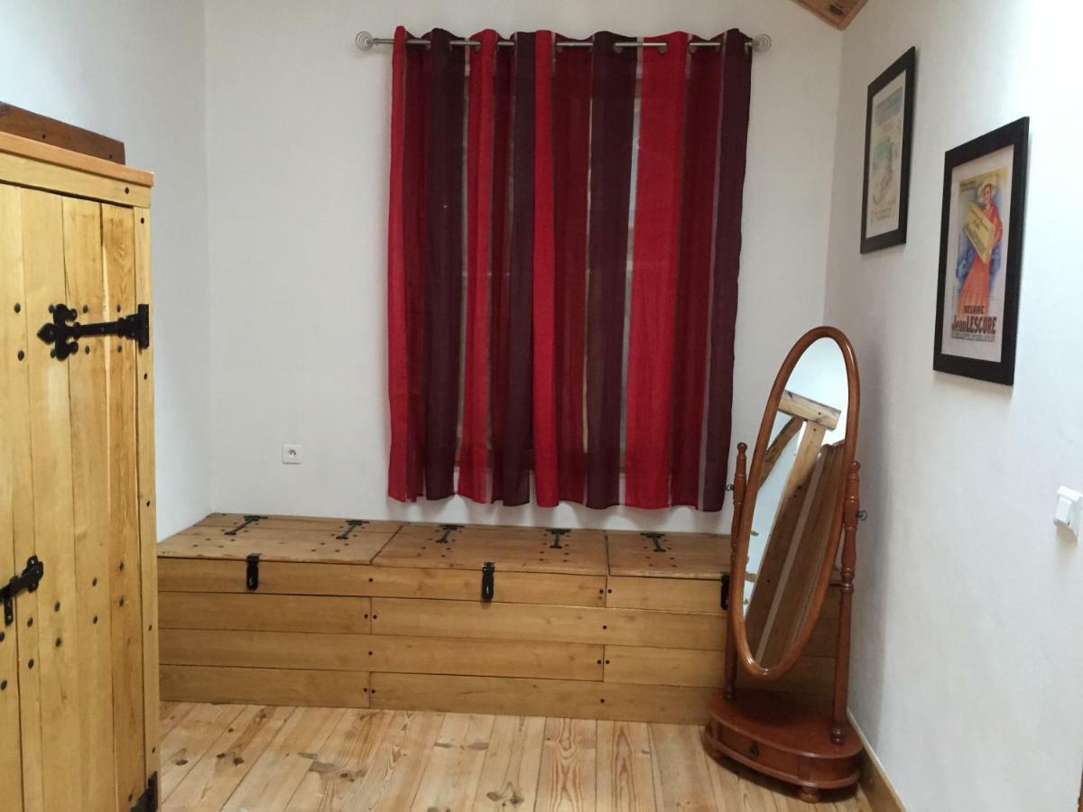 Chambres D'Hotes Des Forets Ecuras Екстериор снимка